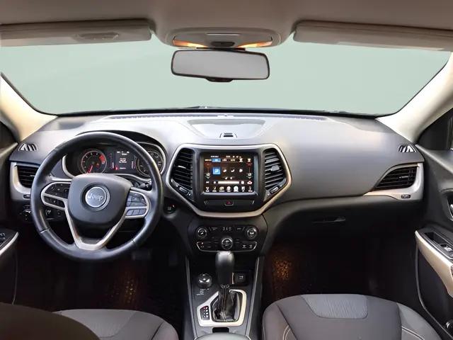 2017 Jeep Cherokee Latitude 4x4