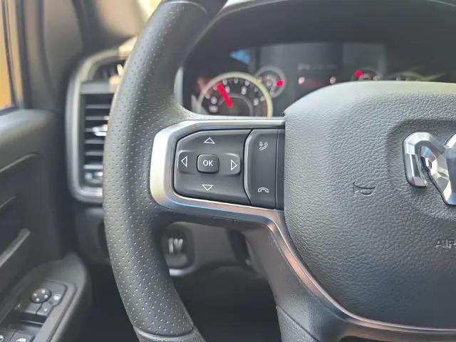 2026 Ram 3500 Tradesman Crew Cab 4x4 8 Box