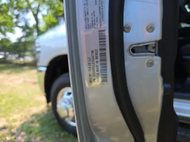 2026 Ram 3500 Tradesman Crew Cab 4x4 8 Box