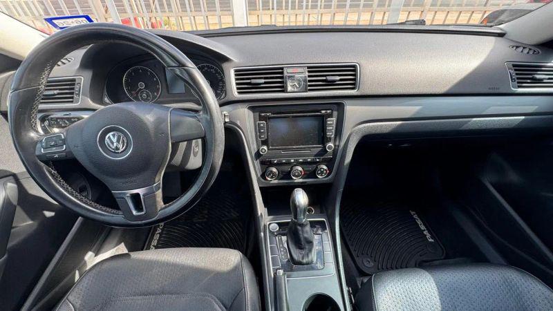 2015 Volkswagen Passat 1.8T Limited Edition