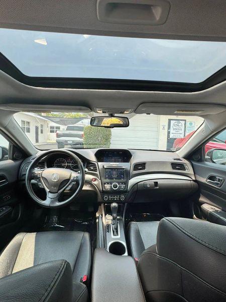 2017 Acura ILX Premium Package