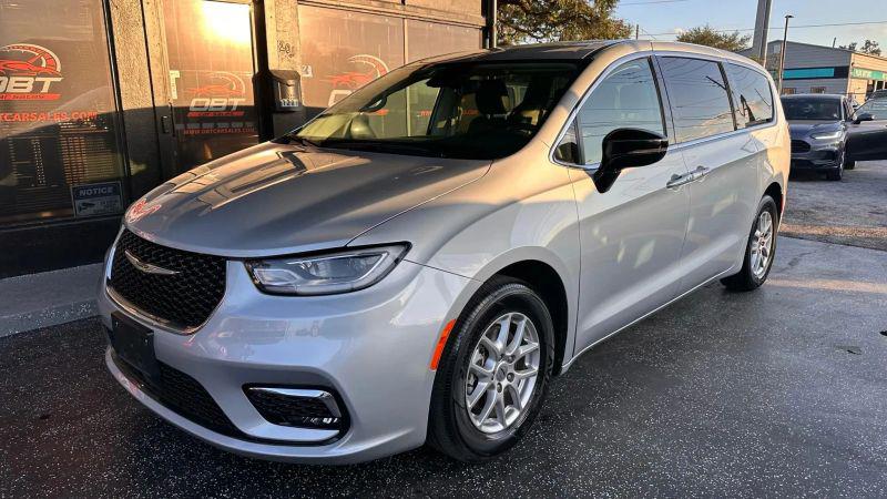 2024 Chrysler Pacifica Touring L for sale in Orlando, FL