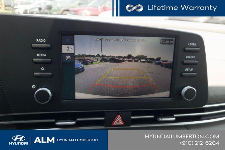 New 2026 White Hyundai SE image 21