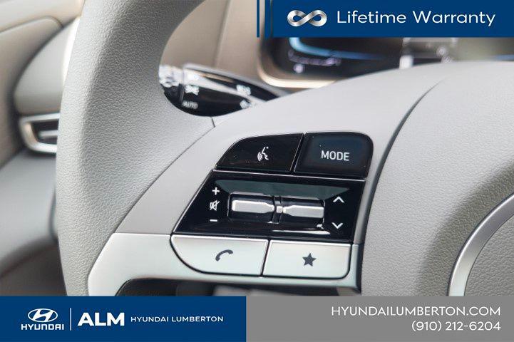 New 2026 White Hyundai SE image 27
