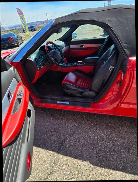 2002 Ford Thunderbird Base