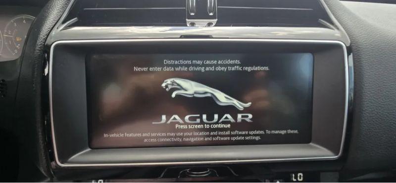 2017 Jaguar F-PACE 35t Prestige