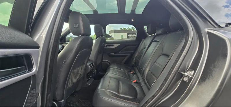 2017 Jaguar F-PACE 35t Prestige