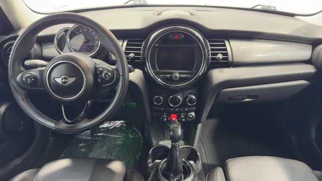 2015 MINI Hardtop Cooper