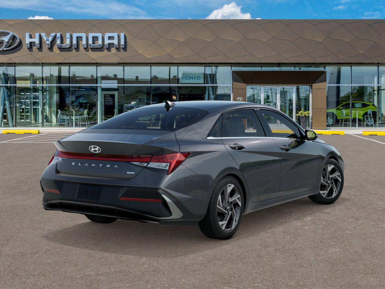 2026 Hyundai Elantra Limited photo 4