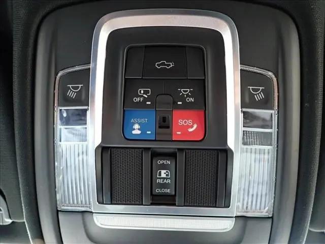 2021 Ram 1500 Limited Crew Cab 4x4 6'4" Box