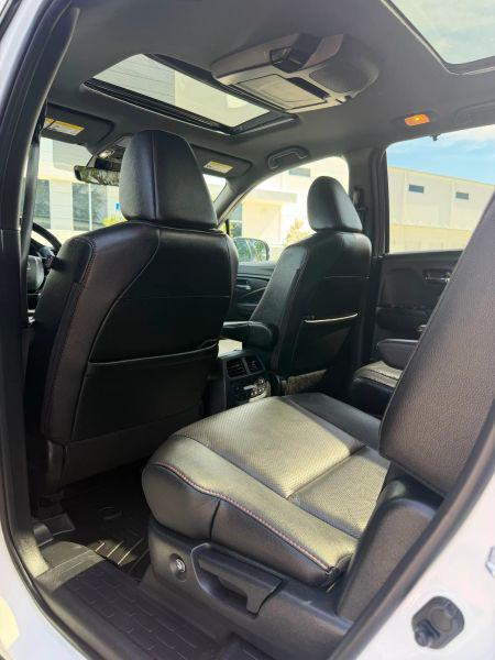 2021 Honda Pilot AWD Black Edition