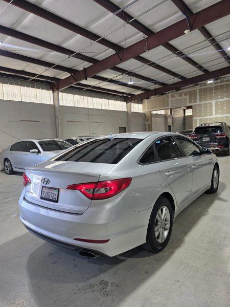 2015 Hyundai Sonata SE