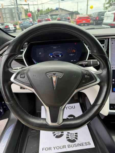 2017 Tesla Model S 75D