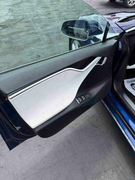 2017 Tesla Model S 75D