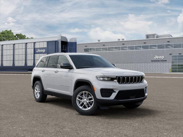 2026 Jeep Grand Cherokee GRAND CHEROKEE LAREDO X 4X4 2026 Jeep Grand Cherokee GRAND CHEROKEE LAREDO X 4X4
