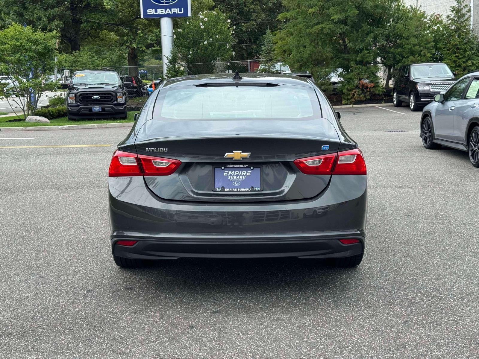 View vehicle photo 7
