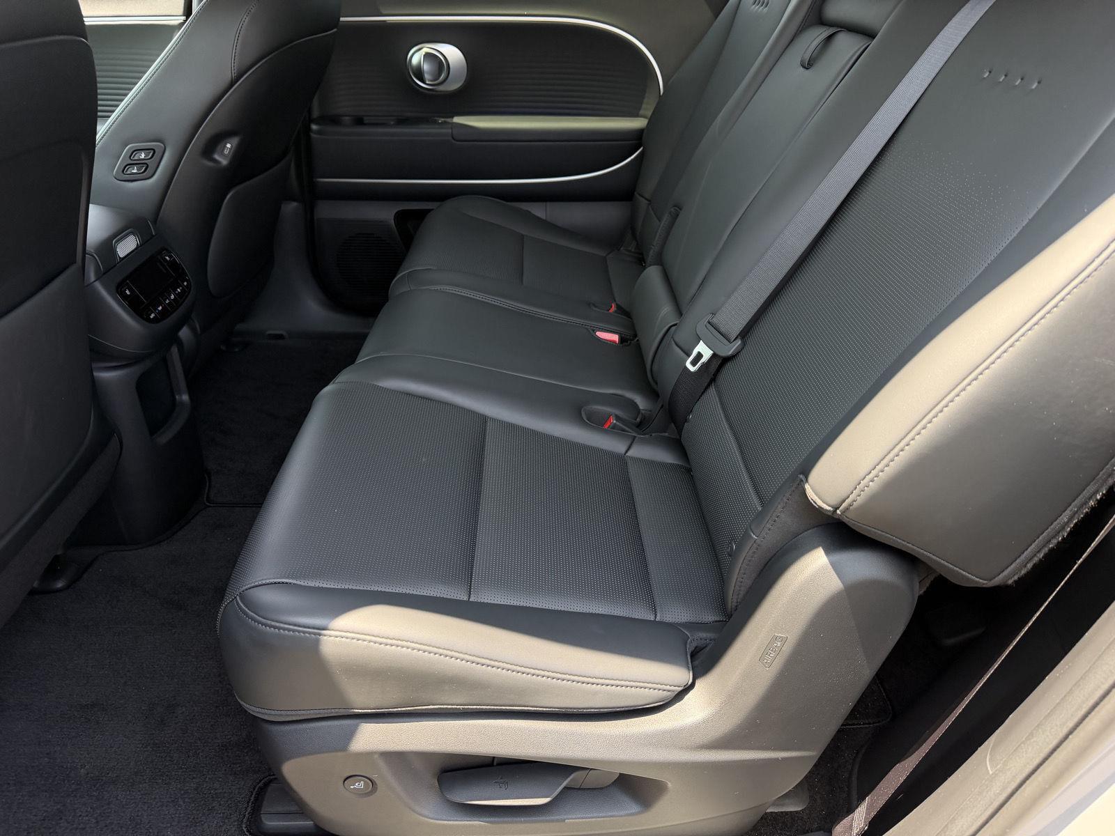 2026 Hyundai IONIQ 9 SEL - Photo 9