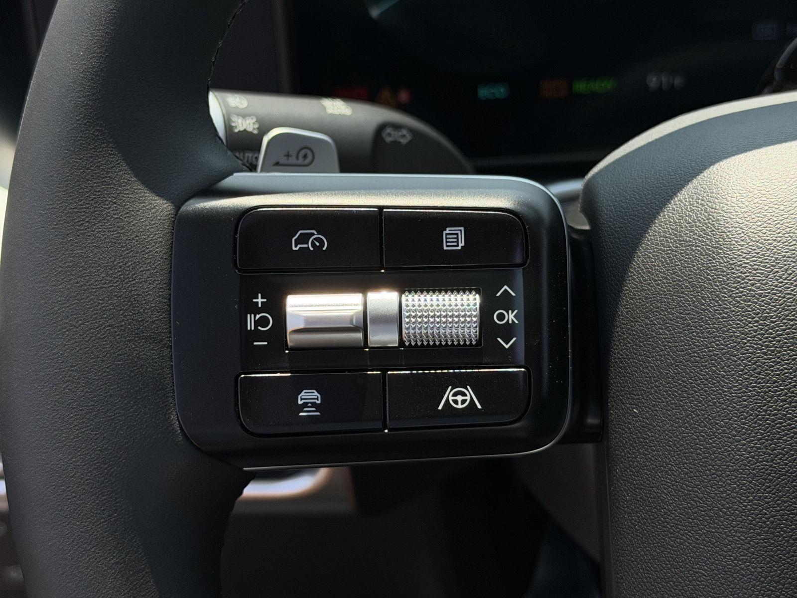 2026 Hyundai IONIQ 9 SEL - Photo 15