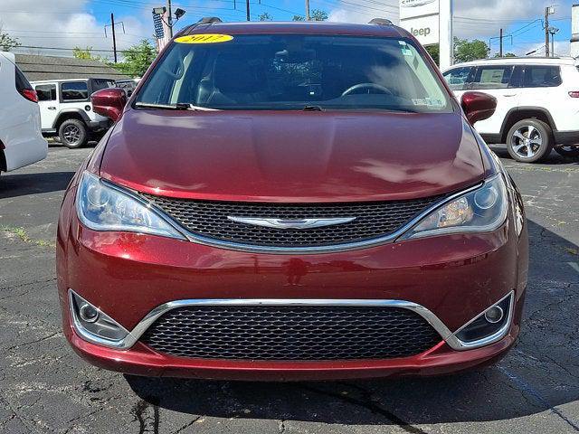 2017 Chrysler Pacifica Touring-L Plus 2017 Chrysler Pacifica Touring-L Plus
