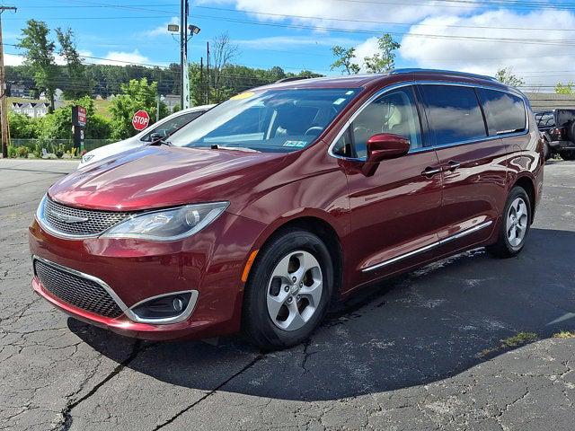 2017 Chrysler Pacifica Touring-L Plus 2017 Chrysler Pacifica Touring-L Plus
