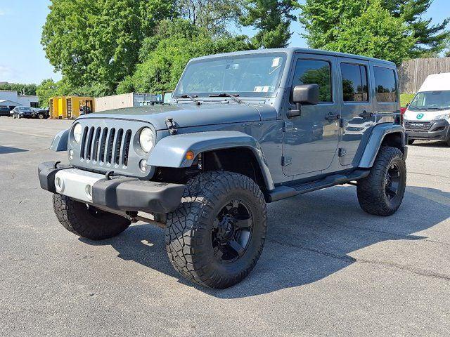 2014 Jeep Wrangler Unlimited Sahara 2014 Jeep Wrangler Unlimited Sahara