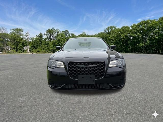 2023 Chrysler 300 Touring AWD