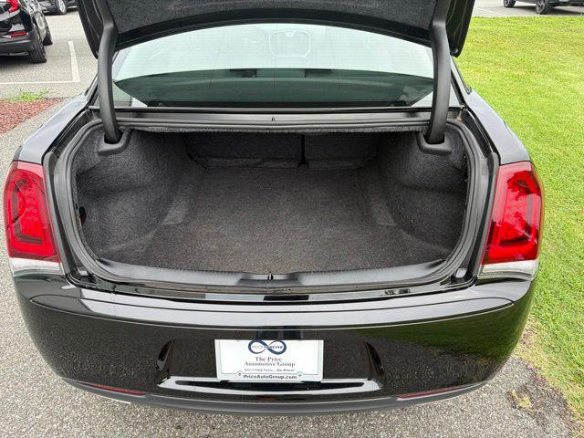 2023 Chrysler 300 Touring AWD