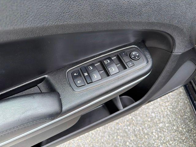 2023 Chrysler 300 Touring AWD