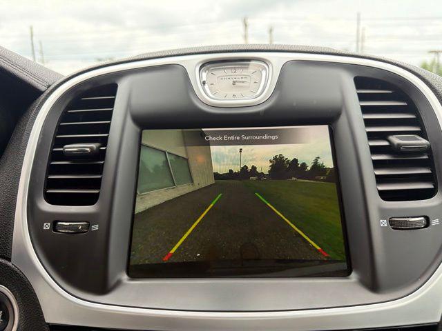 2023 Chrysler 300 Touring AWD
