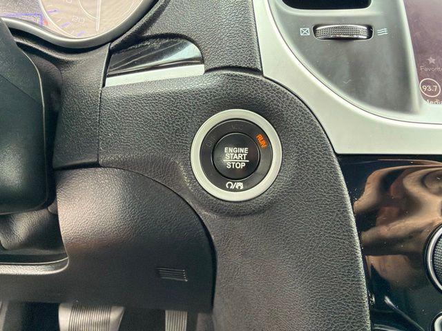 2023 Chrysler 300 Touring AWD