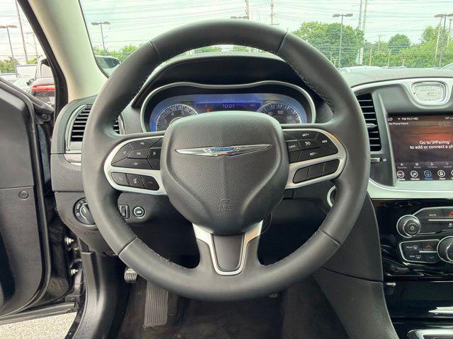 2023 Chrysler 300 Touring AWD
