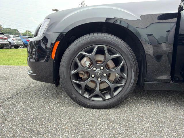 2023 Chrysler 300 Touring AWD