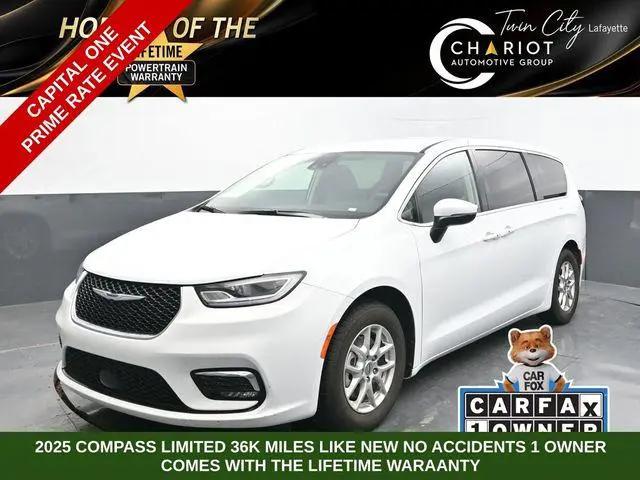 2023 Chrysler Pacifica Touring L for sale in Lafayette, IN