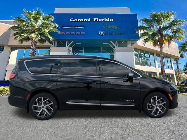 2027 Chrysler Pacifica Pinnacle