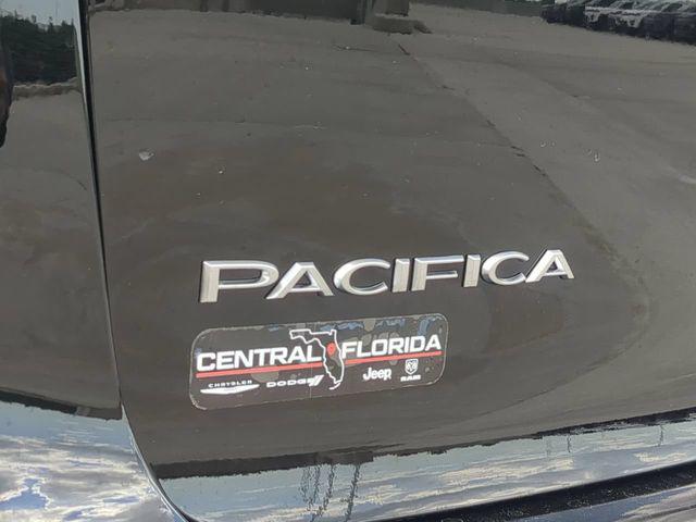 2027 Chrysler Pacifica Pinnacle
