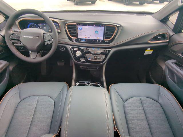 2027 Chrysler Pacifica Pinnacle