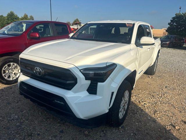 2025 Toyota Tacoma SR5 4x4 Double Cab's photo
