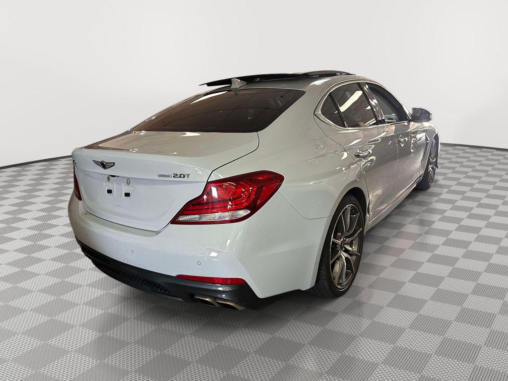 View vehicle photo 4
