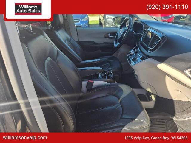 2019 Chrysler Pacifica Touring L