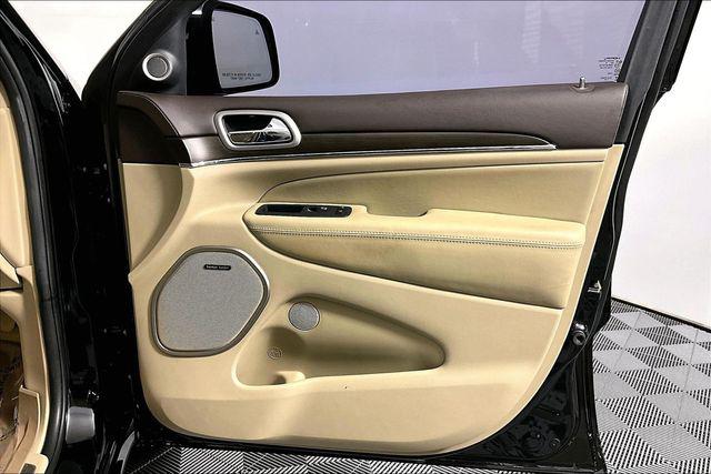 Used 2018 Jeep Grand Cherokee Overland 4x4 For Sale in Olive Branch, MS