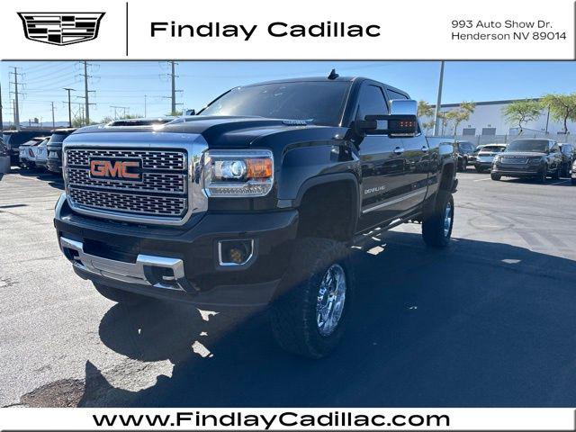 2017 GMC Sierra 4WD Crew Cab Standard Box Denali's photo