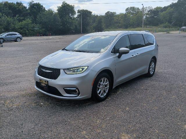 2023 Chrysler Pacifica Touring L for sale in Seminole, OK
