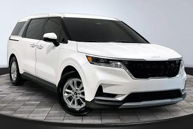 2023 Kia Carnival MPV LX Seat Package for sale in Roanoke, IN
