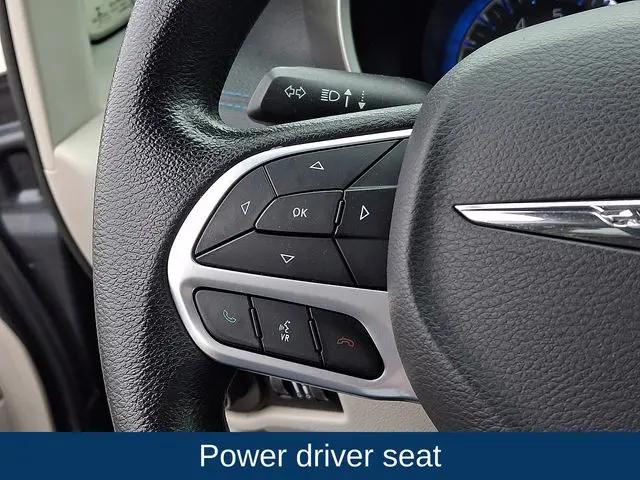 2021 Chrysler Pacifica Touring AWD