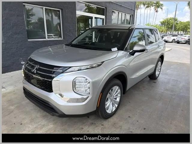 2026 Mitsubishi Outlander ES 2.5 2WD for sale in Doral, FL