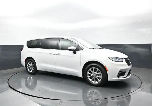 2023 Chrysler Pacifica Touring L AWD for sale in Charlotte, NC