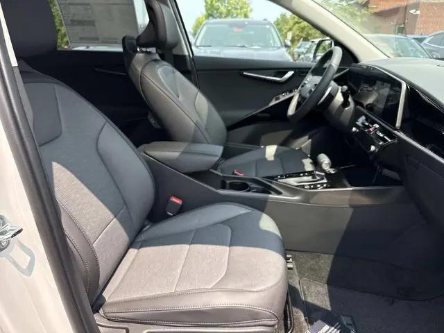 2026 Kia Niro SX