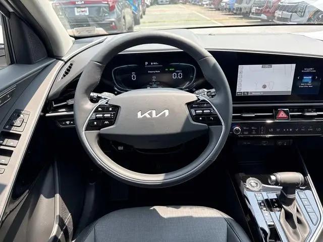 2026 Kia Niro SX