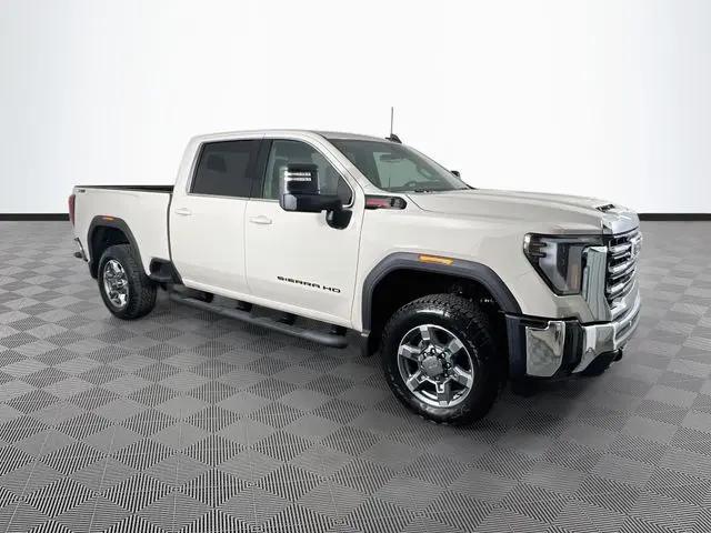2026 GMC Sierra 2500HD Crew Cab, Standard Bed, SLE, 4WD for sale in Selma, CA