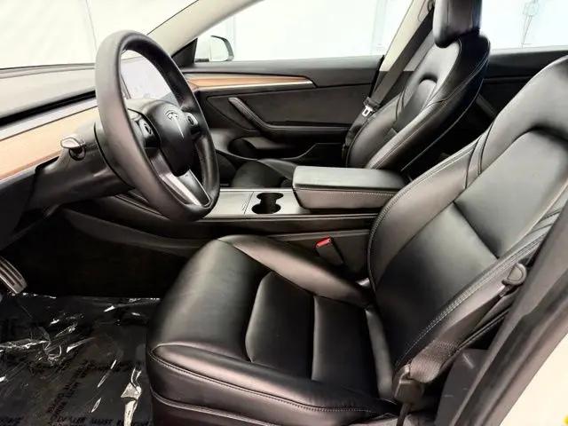 2021 Tesla Model 3 Standard Range Plus Rear-Wheel Drive